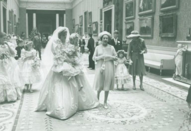 Νταϊάνα: Τι έγραφε η Ελισάβετ μετά τον θάνατό της – Αποκαλύφθηκε επιστολή της!